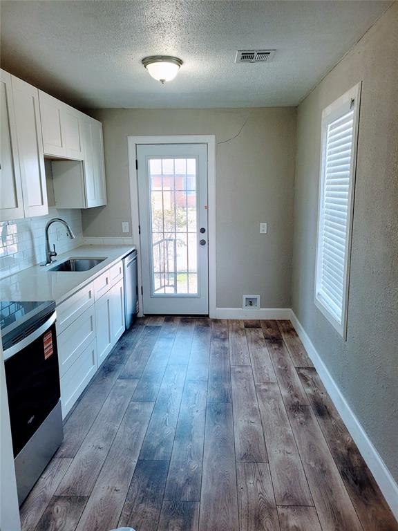 1300 Ne 44th Street Property Photo 4