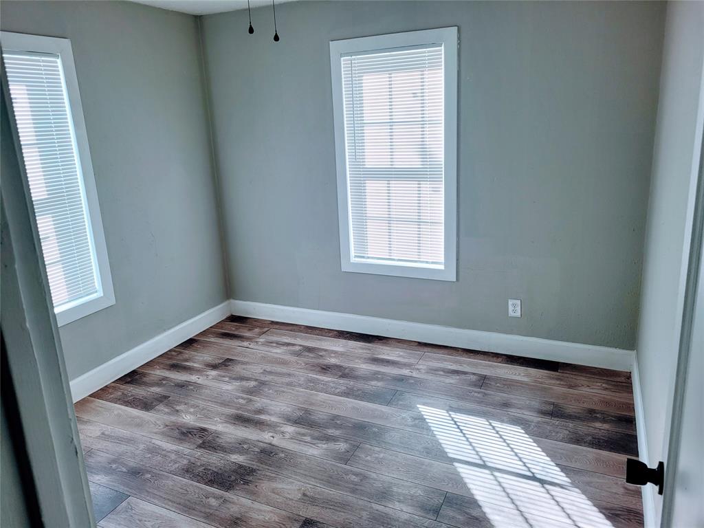 1300 Ne 44th Street Property Photo 7