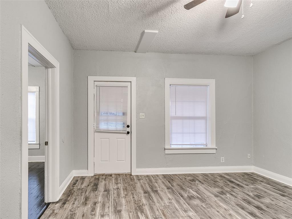 1313 N Beard Avenue Property Photo 6