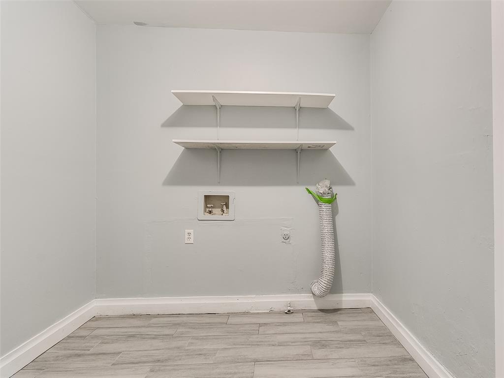 1313 N Beard Avenue Property Photo 27