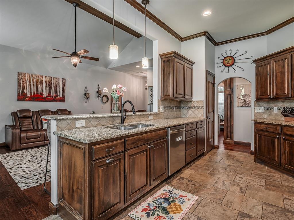 14005 Savannah River Way Property Photo 11