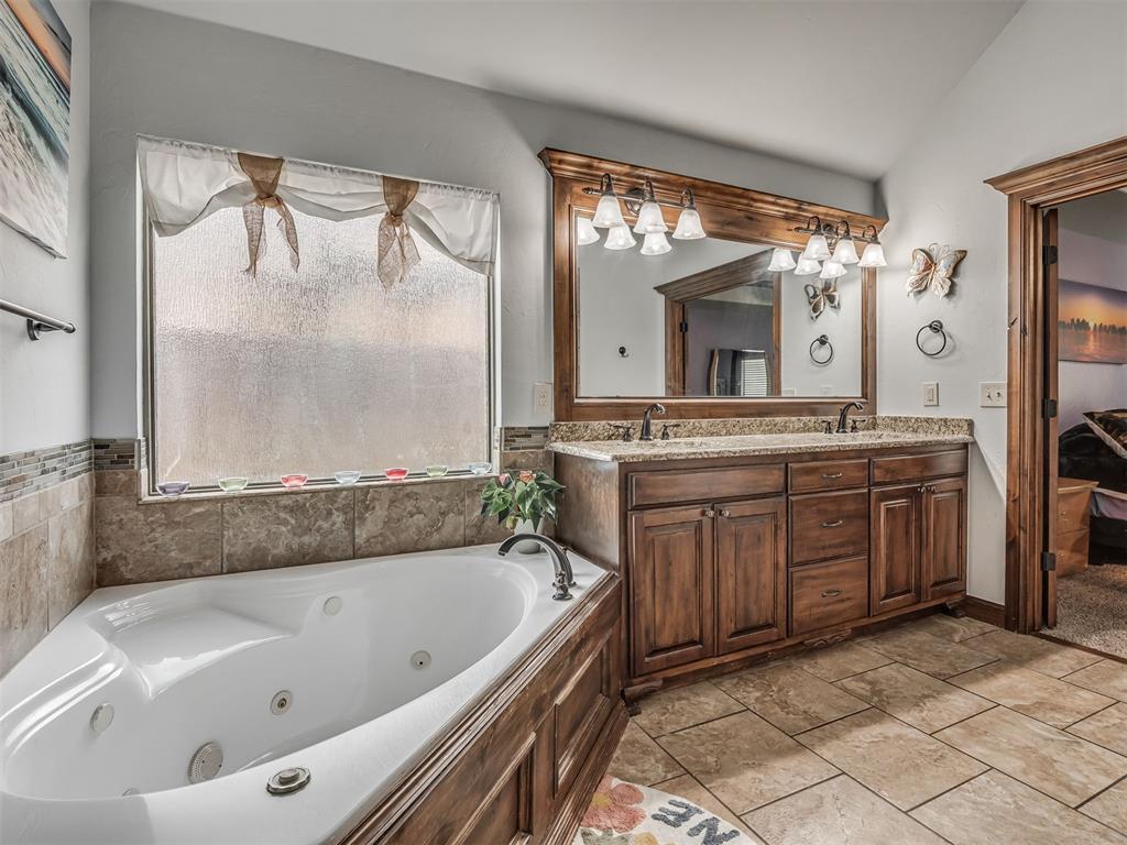 14005 Savannah River Way Property Photo 23