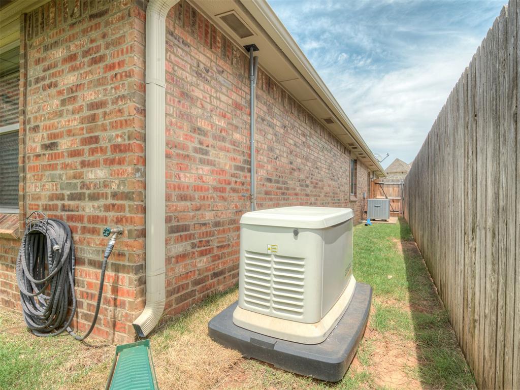 14005 Savannah River Way Property Photo 35