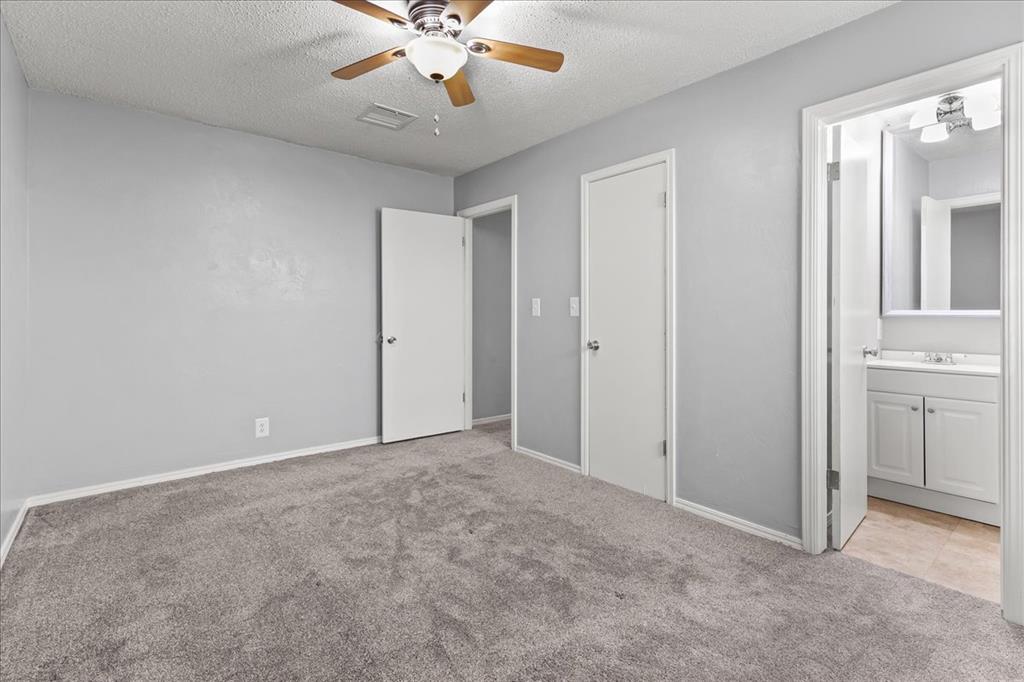 713 S Glen Lane Property Photo 16