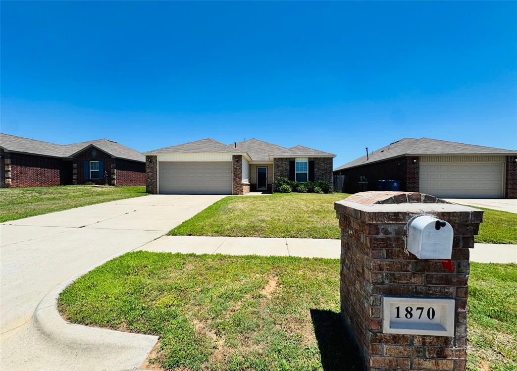 1870 Bartlett Drive Property Photo 4