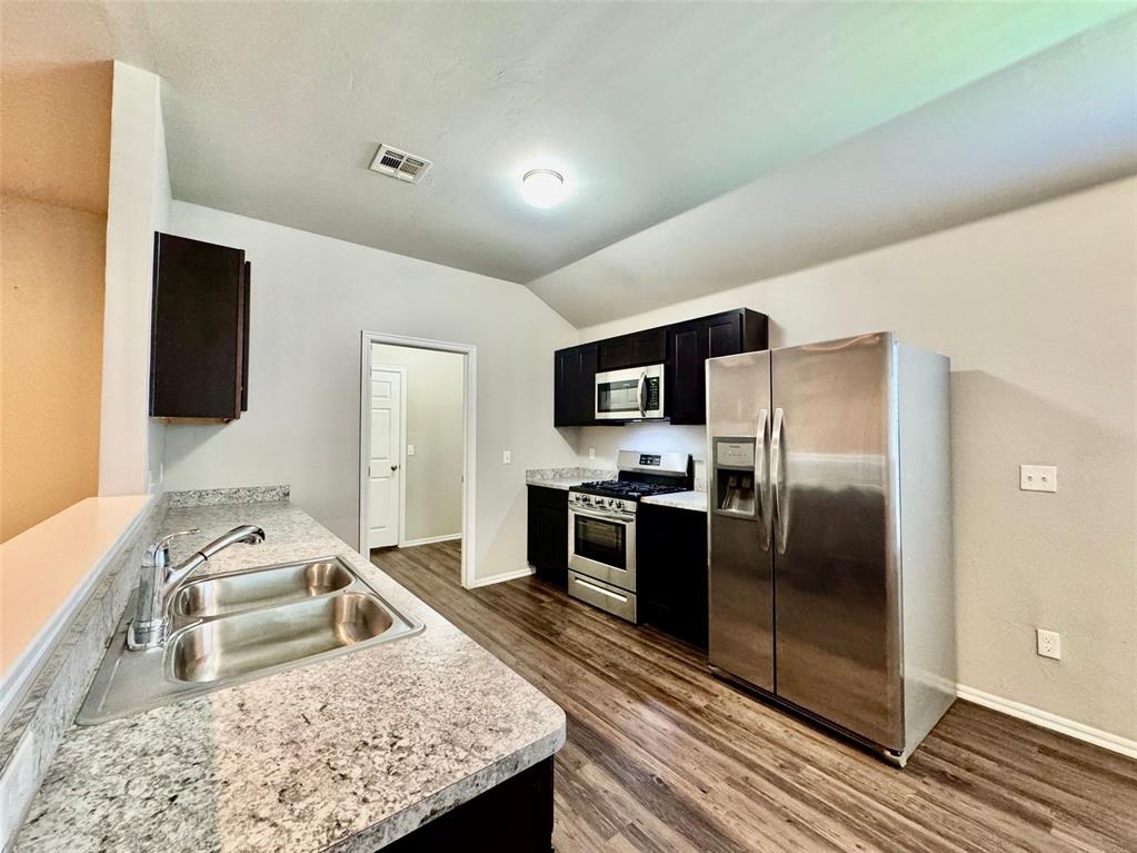 1870 Bartlett Drive Property Photo 11