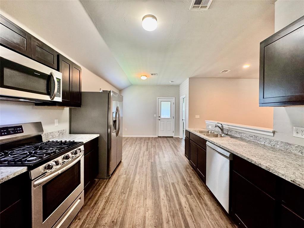 1870 Bartlett Drive Property Photo 12