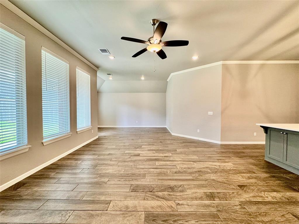 5349 Riverrun Court Property Photo 8