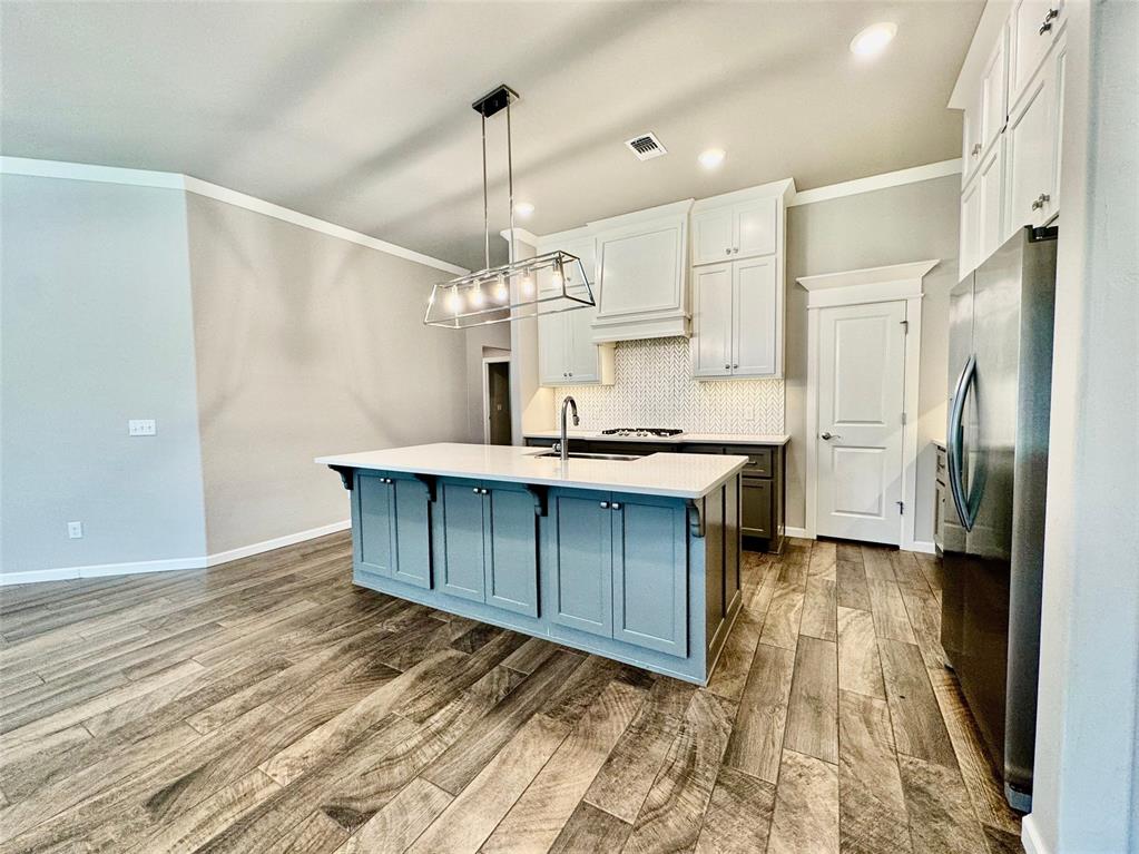 5349 Riverrun Court Property Photo 14