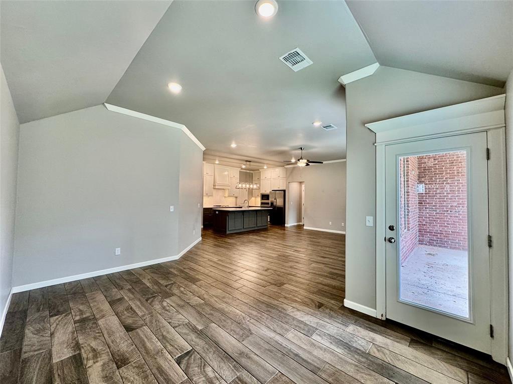 5349 Riverrun Court Property Photo 19