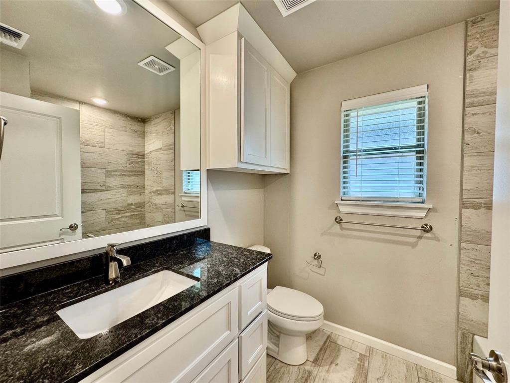 5349 Riverrun Court Property Photo 35