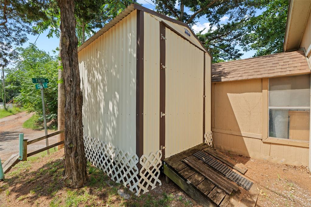 21306 E Tenth Street Property Photo 20