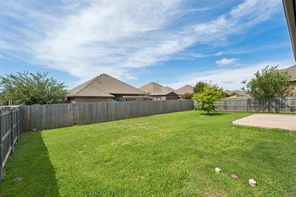 2916 Kingswood Drive Property Photo 32