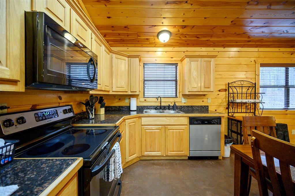 184 Mangrove Road Property Photo 28