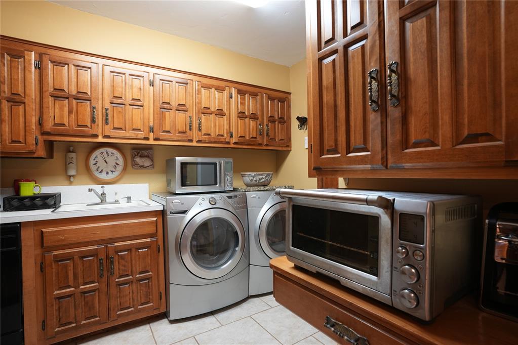 124 N Lee Street Property Photo 28