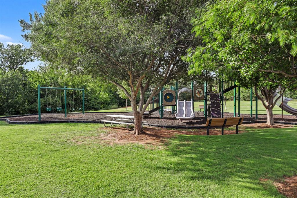 7620 Nw 135th Street Property Photo 45
