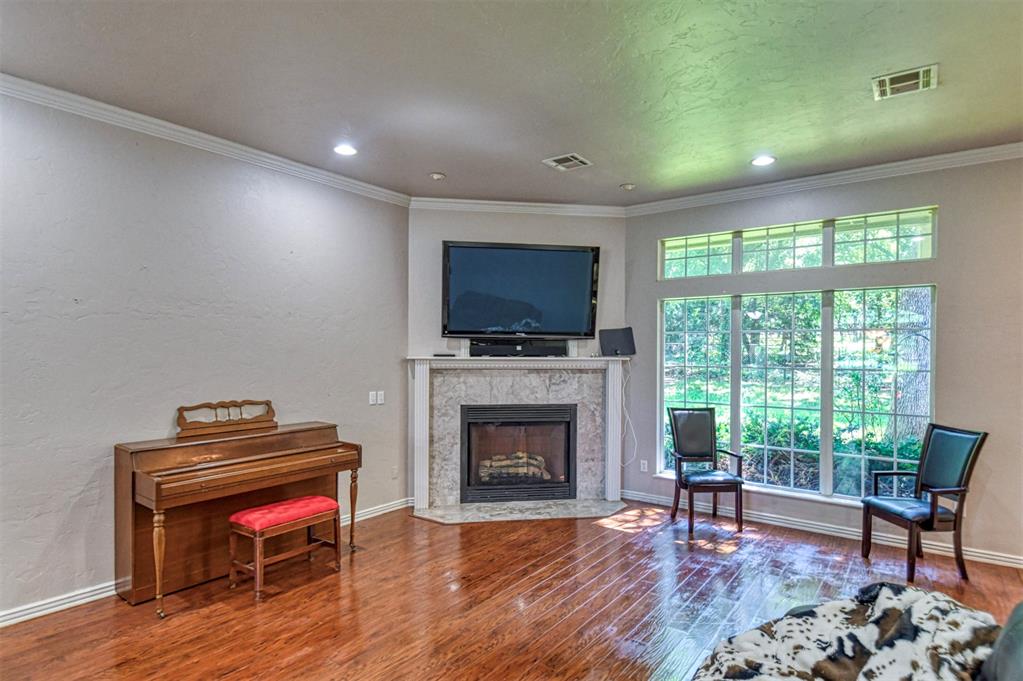 1408 Foxboro Lane Property Photo 11