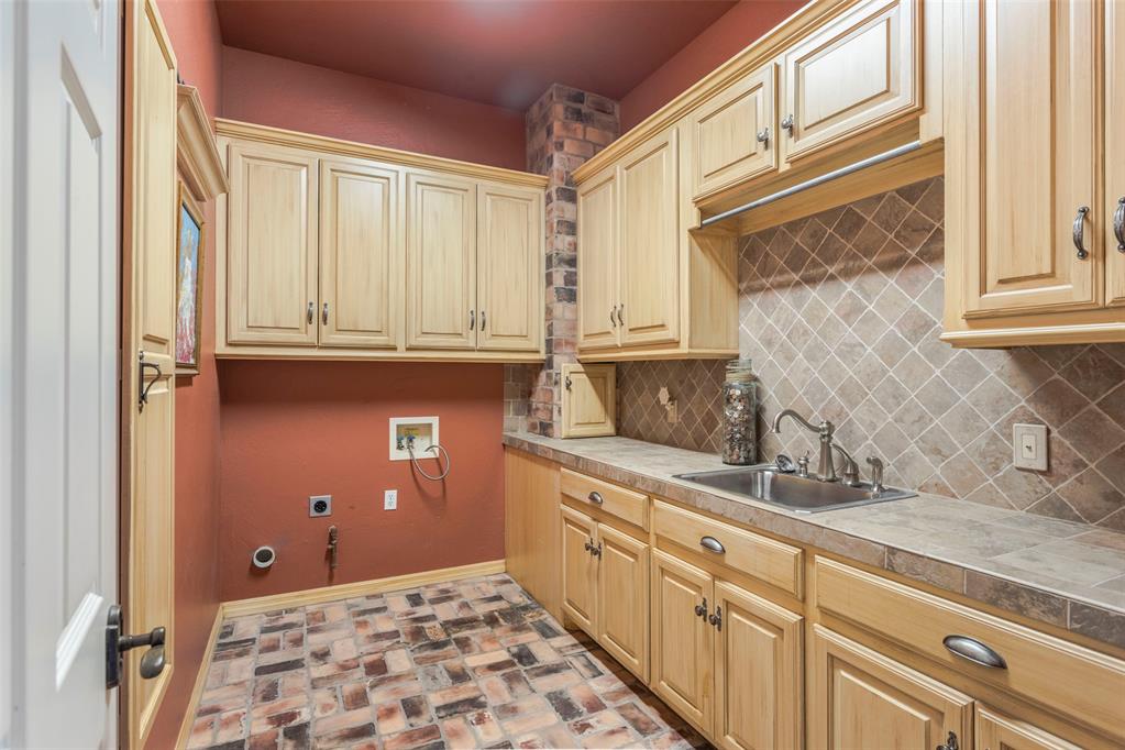 4808 South Lake Drive Property Photo 30