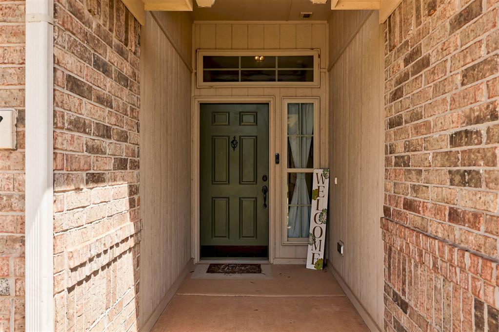 19117 Hecho Drive Property Photo 9