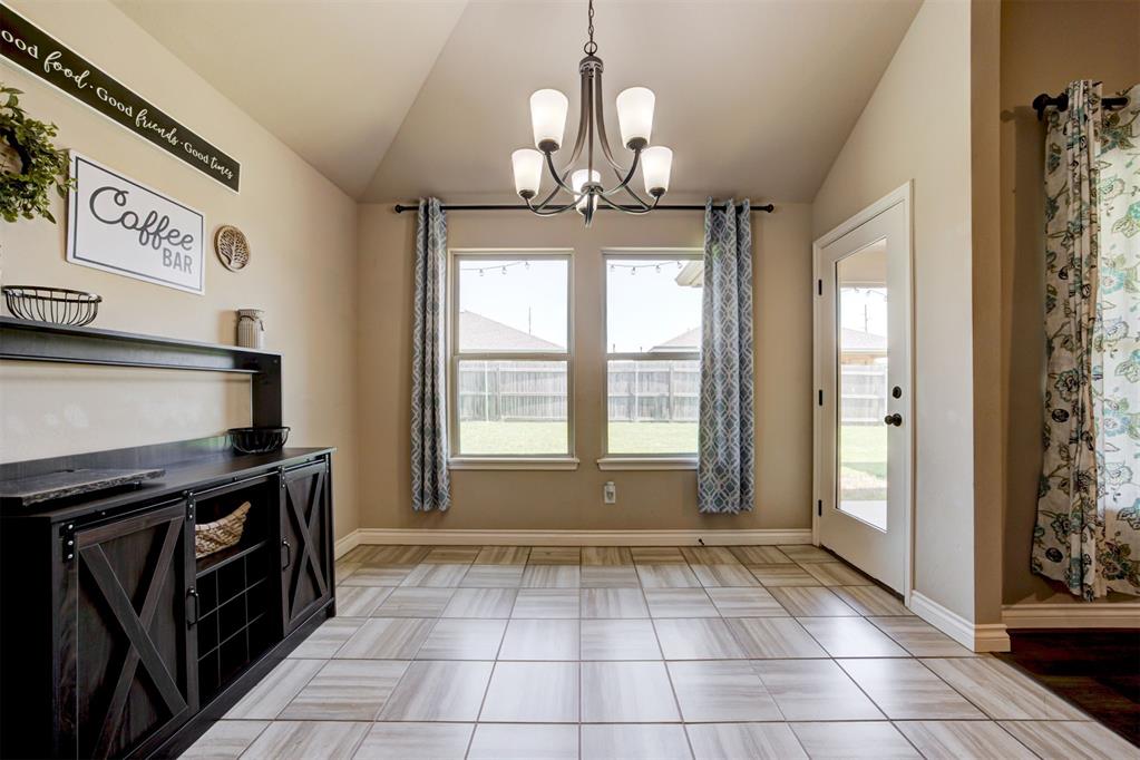 19117 Hecho Drive Property Photo 15