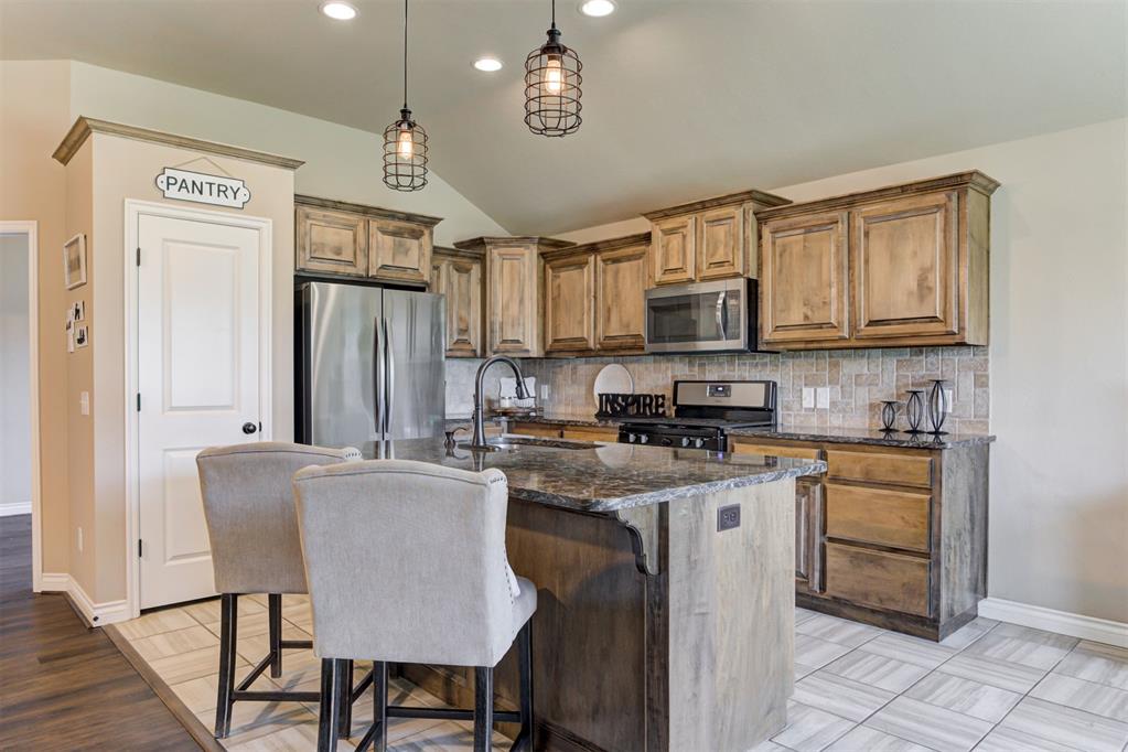 19117 Hecho Drive Property Photo 16