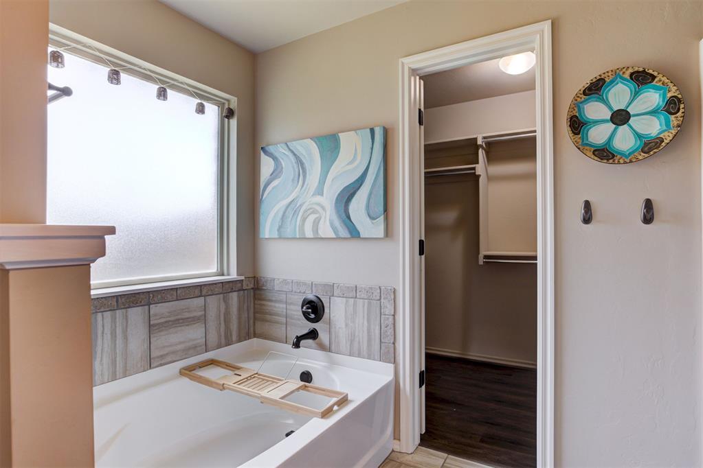 19117 Hecho Drive Property Photo 26