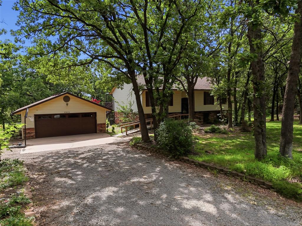 870776 S Hickory Lane