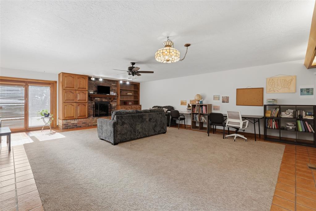 870776 S Hickory Lane Property Photo 14