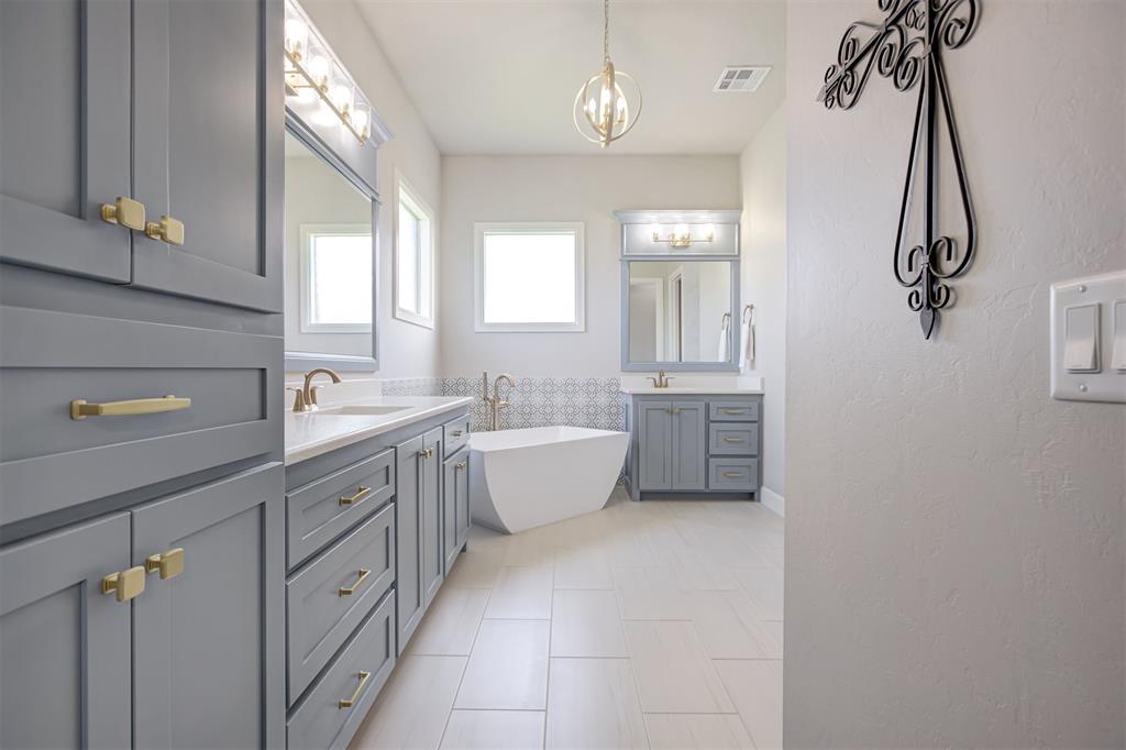1236 Dorsi Court Property Photo 20