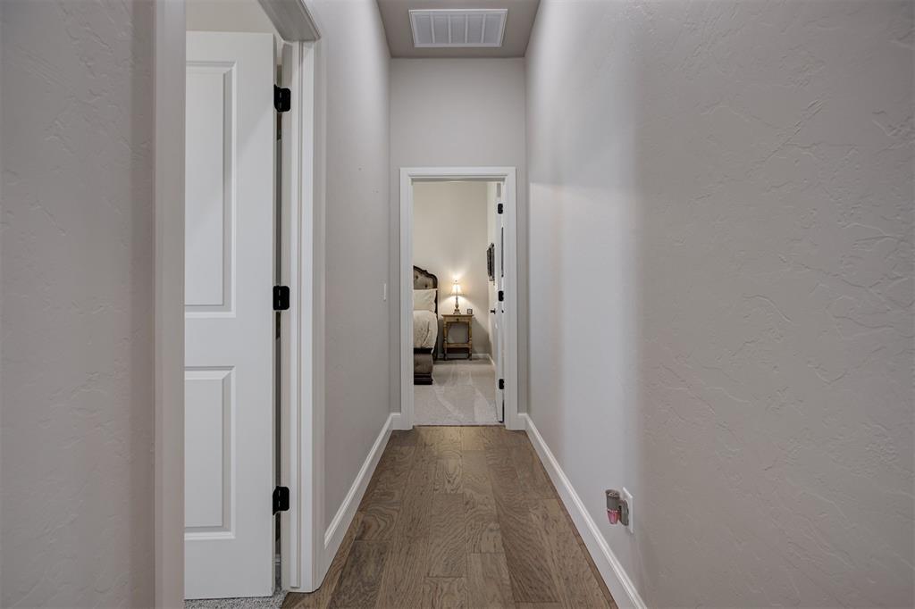 1236 Dorsi Court Property Photo 28