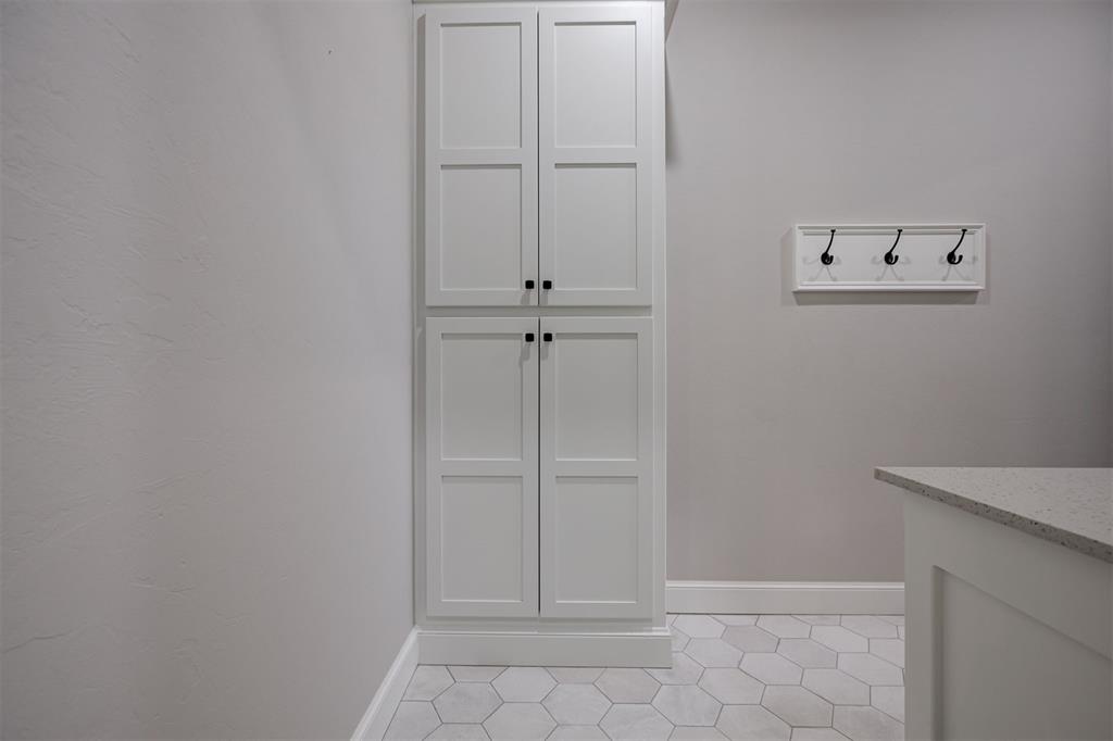 1236 Dorsi Court Property Photo 37