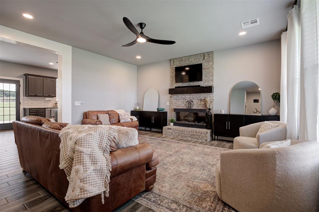 22575 Ranch Road Property Photo 8