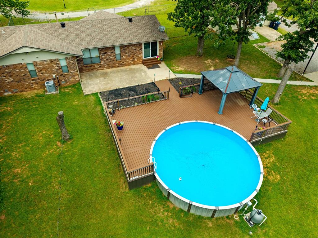 15008 Elm Creek Road Property Photo 6
