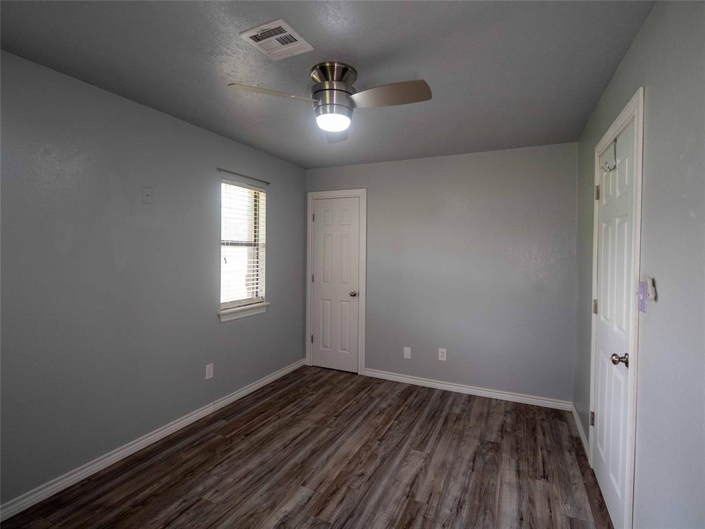 15008 Elm Creek Road Property Photo 25