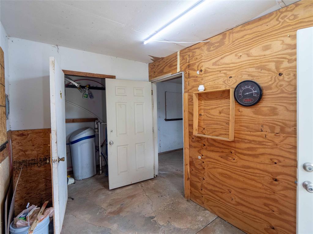 15008 Elm Creek Road Property Photo 42