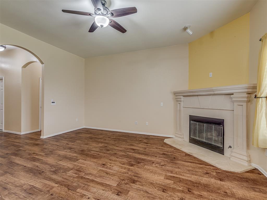 11233 Nw 99th Street Property Photo 10