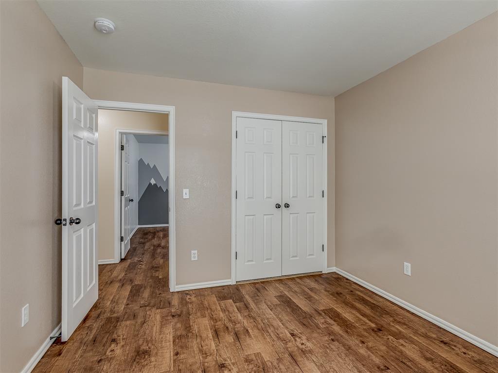 11233 Nw 99th Street Property Photo 33