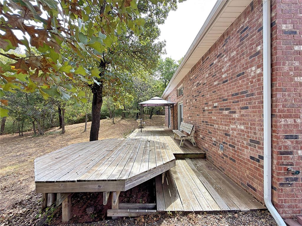 3001 Harriet Street Property Photo 3