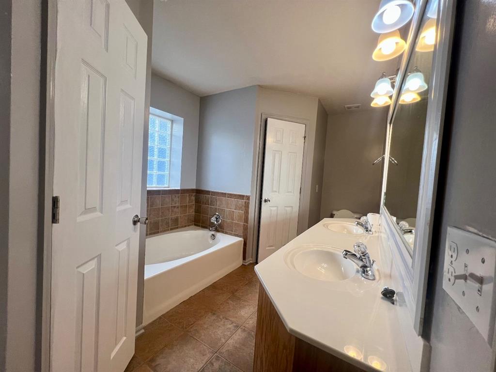 4813 Se 87th Terrace Property Photo 10