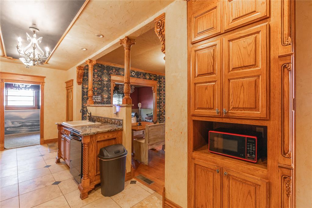 701 S 6th Street Property Photo 10