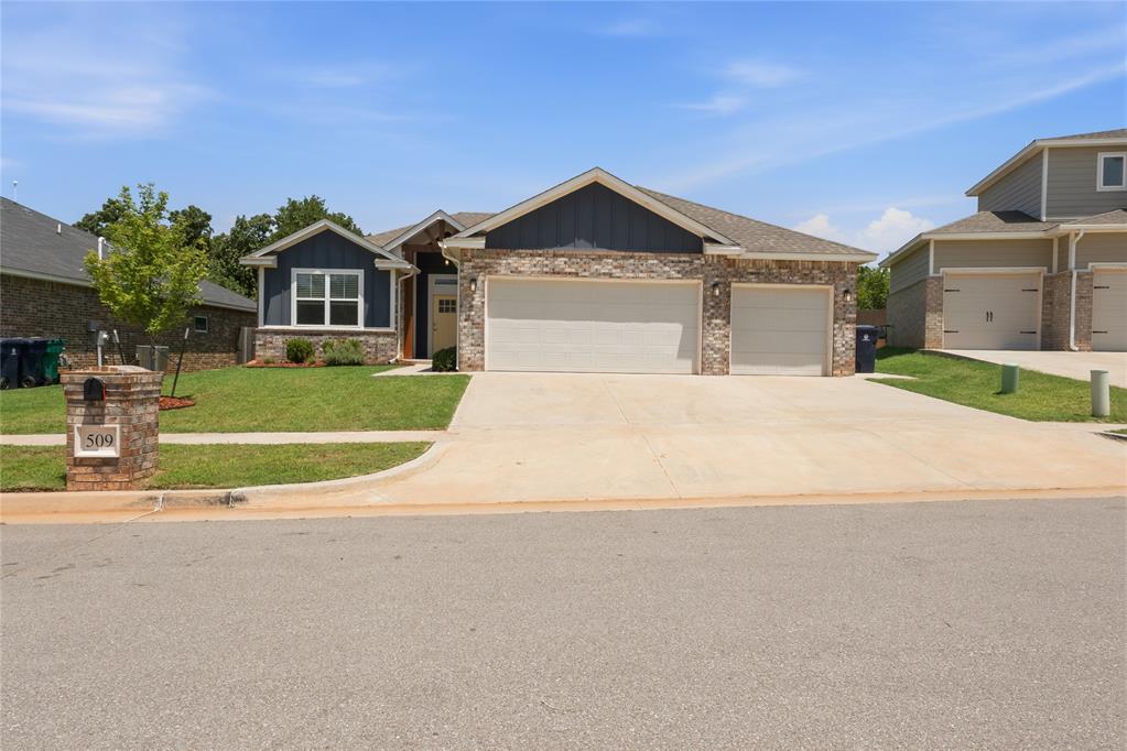 509 Nw 183rd Street Property Photo