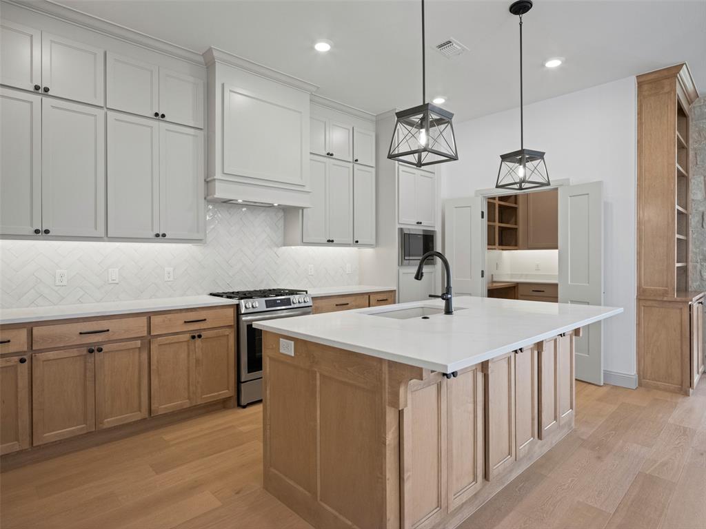 1412 Sw 163rd Street Property Photo 6