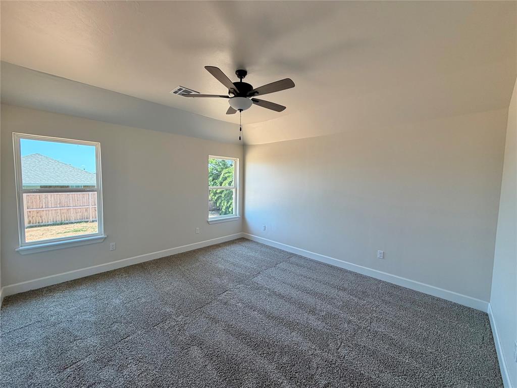 2708 Dunham Drive Property Photo 6