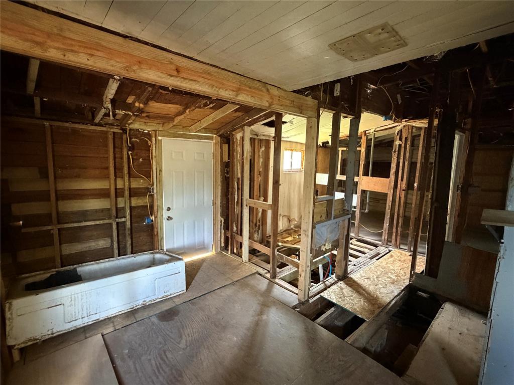 40 Jefferson Street Property Photo 17