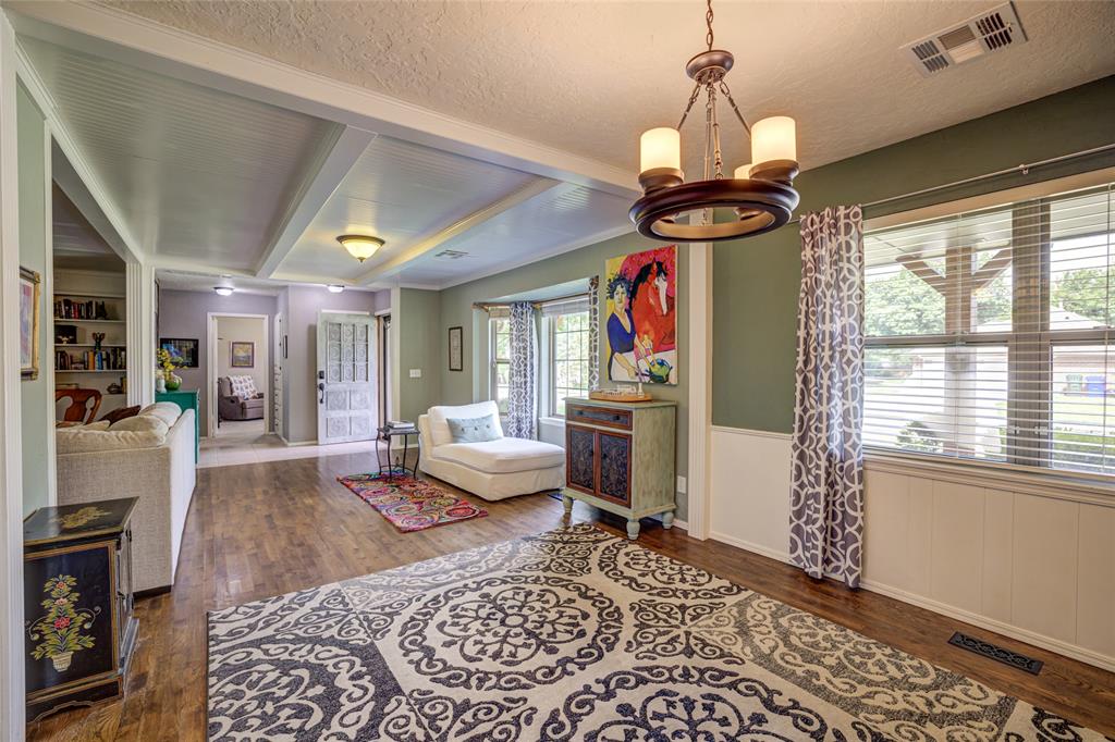 403 Bryarwood Drive Property Photo 4