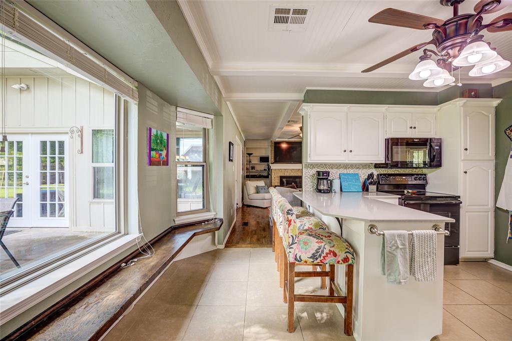 403 Bryarwood Drive Property Photo 11