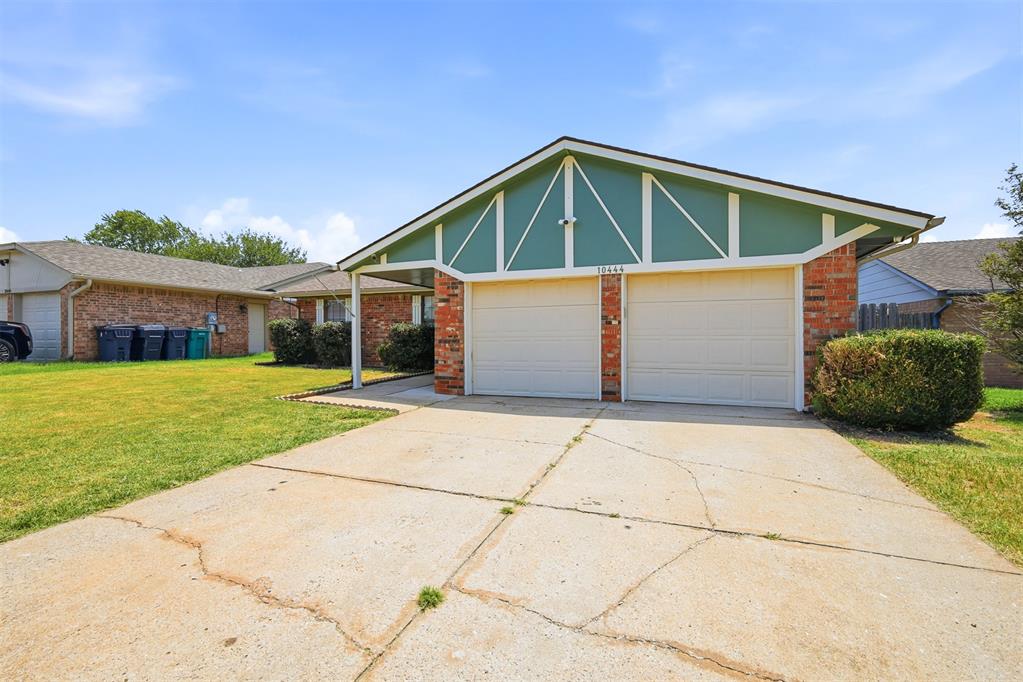 10444 Fairfax Lane Property Photo 1