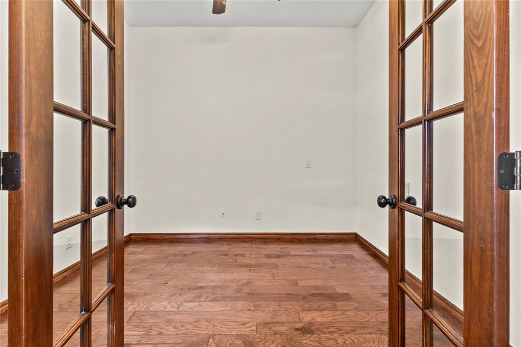 1304 Crimson Drive Property Photo 6
