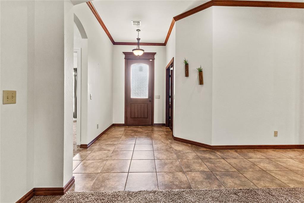 1304 Crimson Drive Property Photo 10