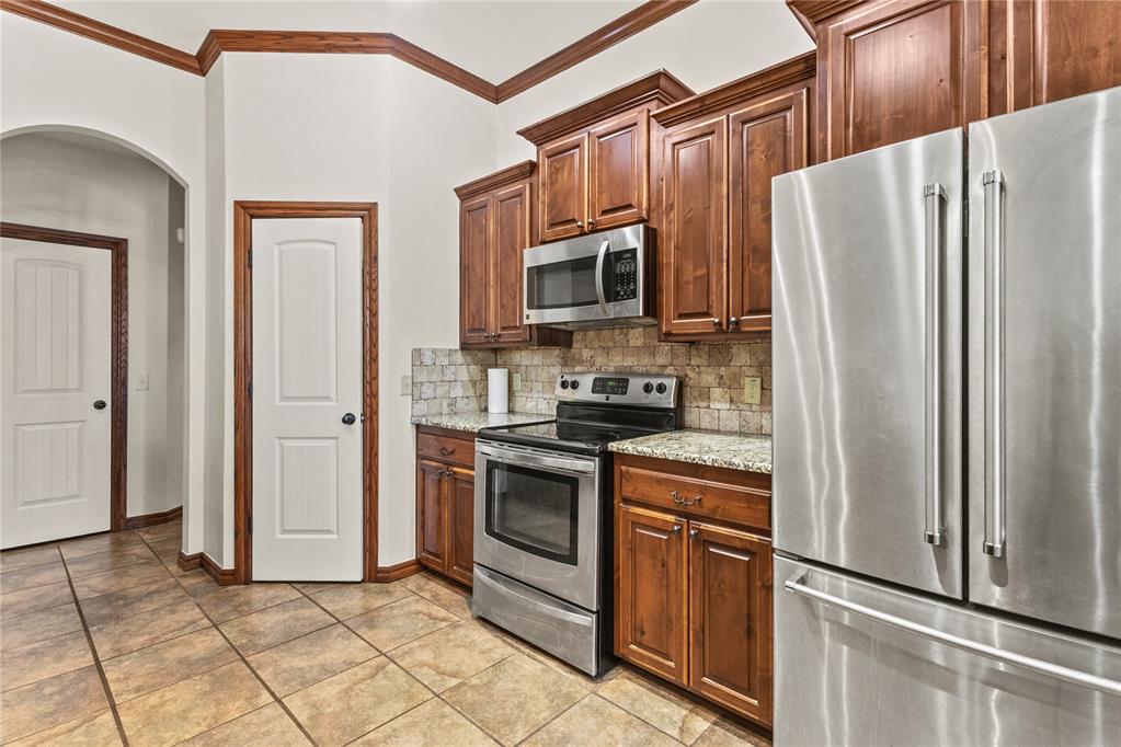 1304 Crimson Drive Property Photo 16